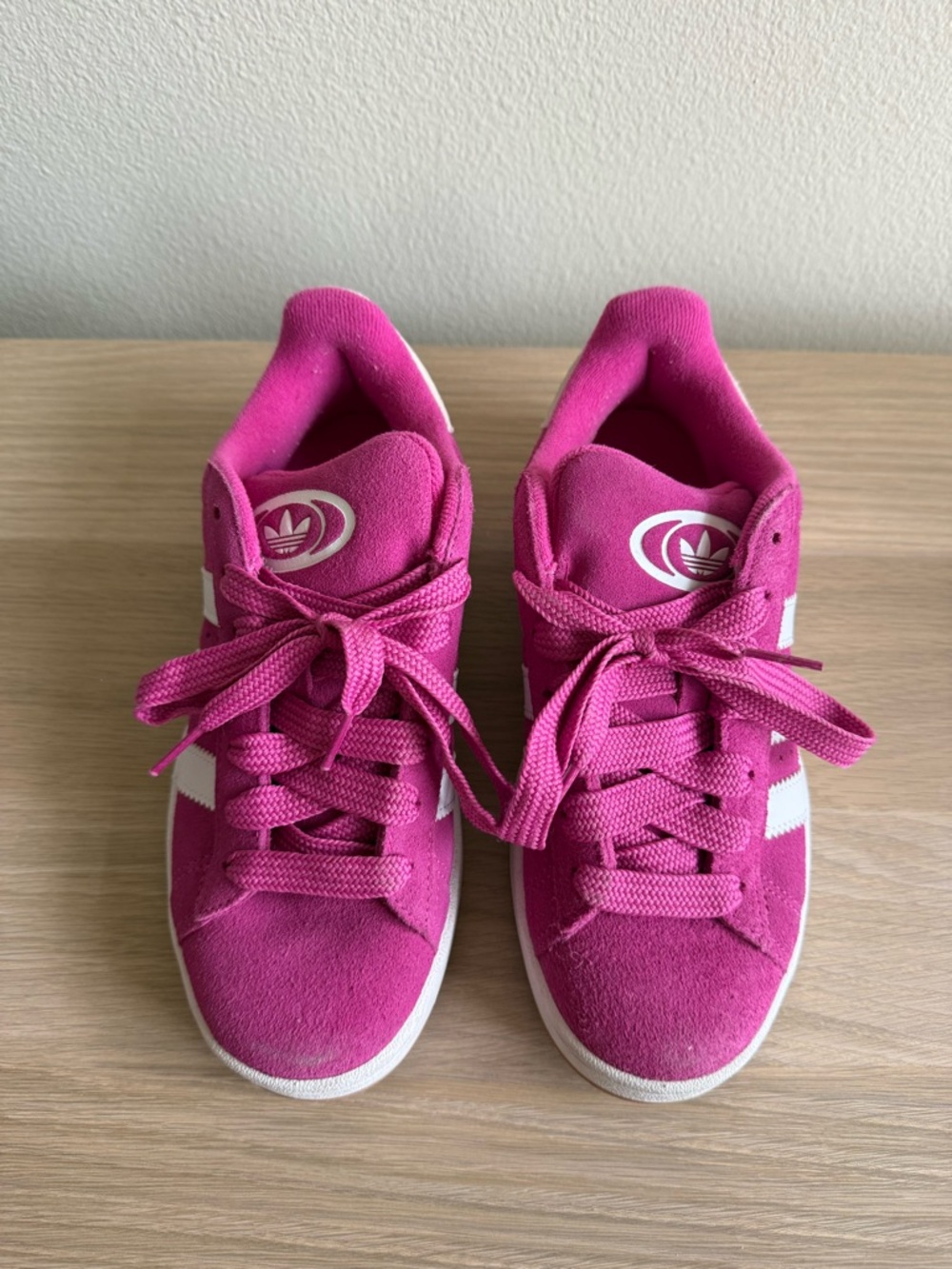 adidas Campus Sneakers in Magenta & White - Picture 3 of 6